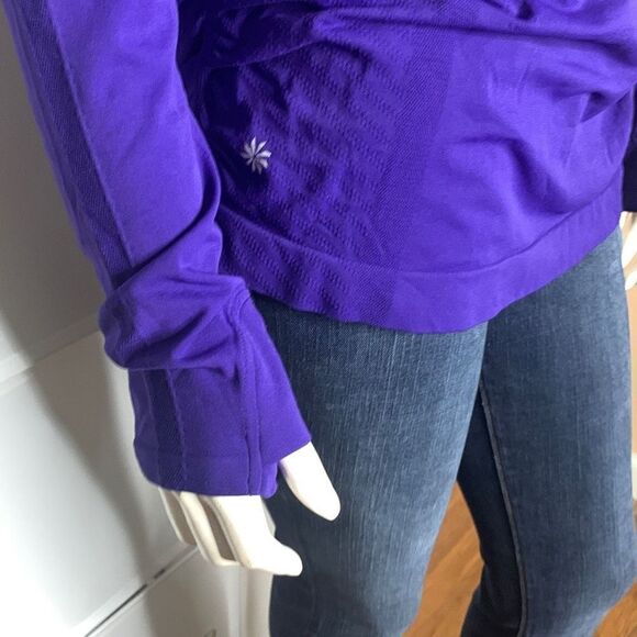 Athleta Purple 1/4 Zip Running Pullover Shirt Size Large - Picture 8 of 11